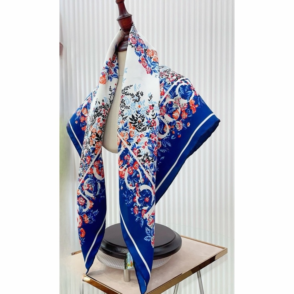 Fashion Designer Floral Silk Scarf - Multicolor New! - Picture 6 of 6